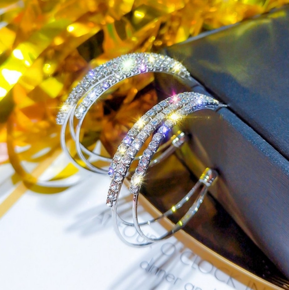 ❤️❤️❤️NEW PAVE TRIPLE ROUND HOOP LAYERED SILVER EARRINGS